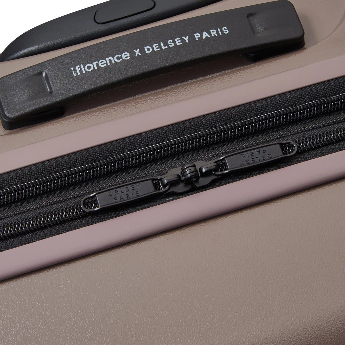 Delsey Florence By Mills X DELSEY PARIS CATCH FLIGHTS - Carry-On Plus Expandable Spinner - Chestnut
