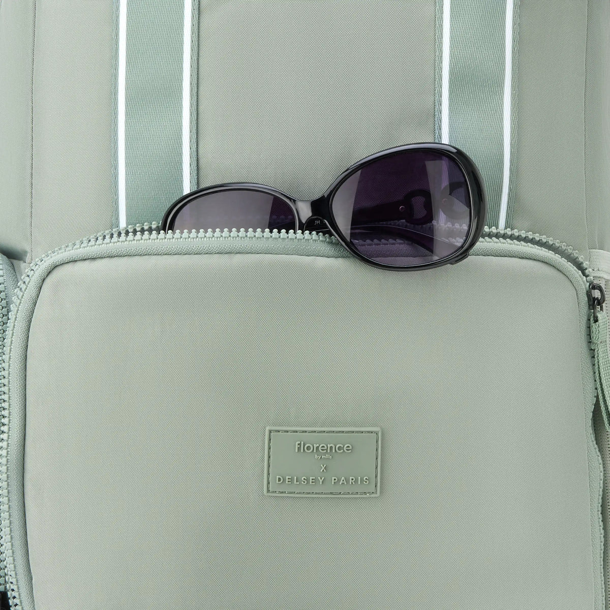 Delsey Florence By Mills X DELSEY PARIS CAREFREE CARRY - Laptop Backpack - Sage Green