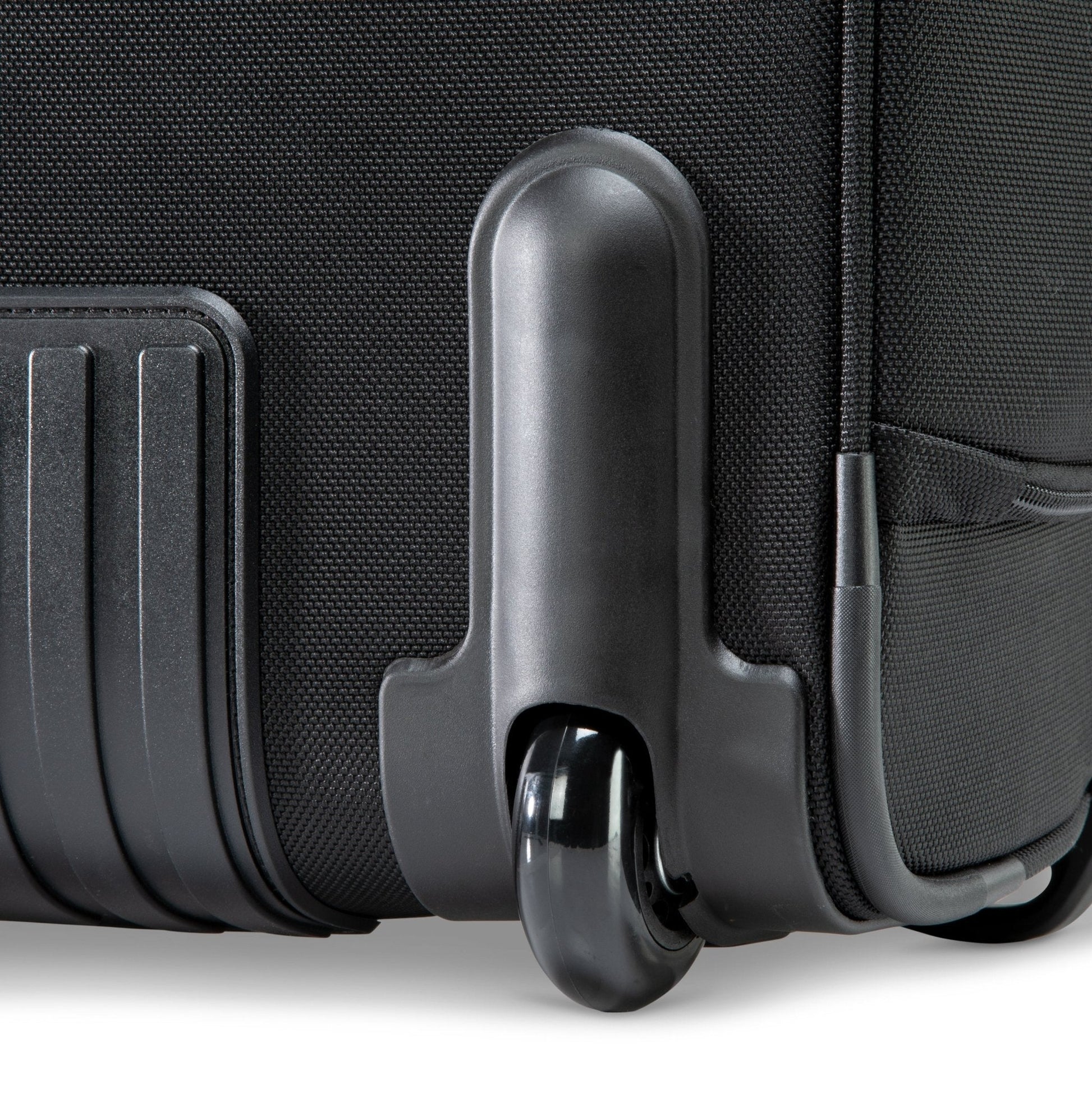 Ricardo Beverly Hills Flight Essentials Softside Wheel-A-Board Bag - 30L