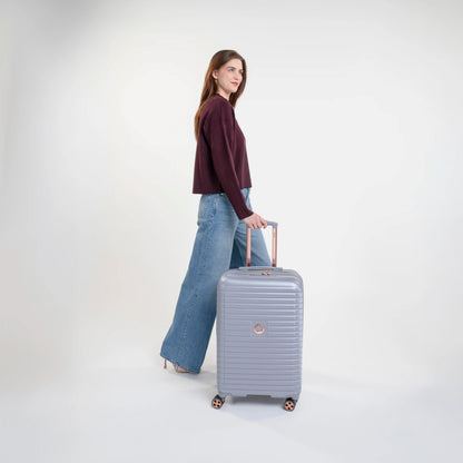 Delsey Cruise 3.0 - Medium Expandable Spinner - Platinum