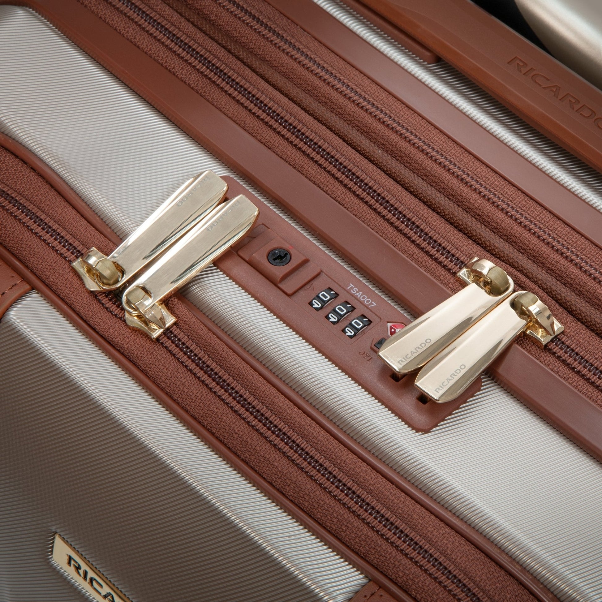 Ricardo Beverly Hills Montecito 2.0 FastAccess™ Front-Opening Hardside Carry-On Expandable Spinner - Champagne