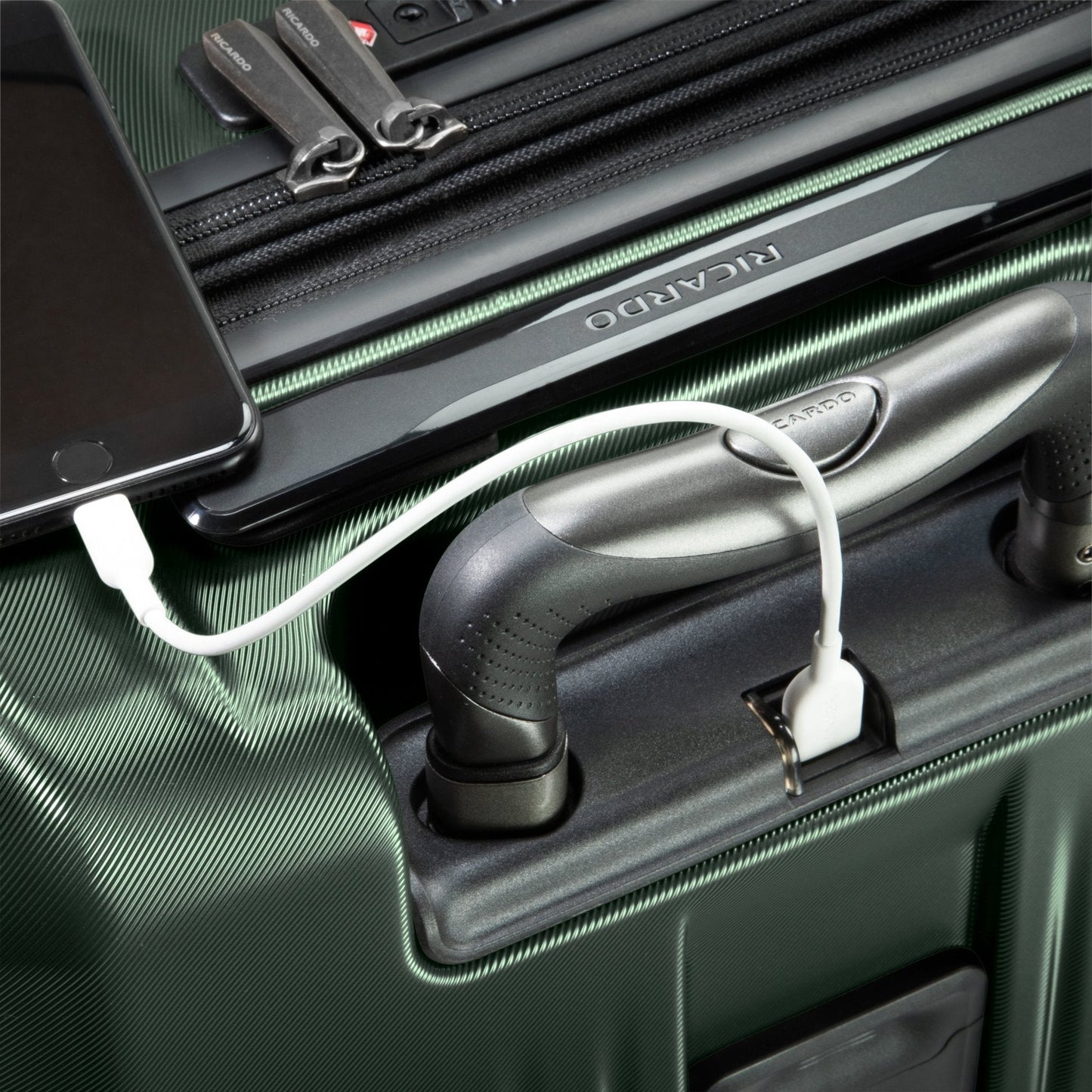 Ricardo Beverly Hills Montecito 2.0 Hardside Carry-On Expandable Spinner - Hunter Green