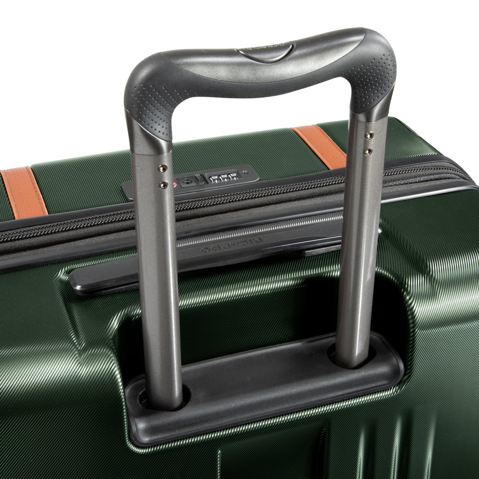 Ricardo Beverly Hills Montecito 2.0 Hardside Large Check-In Expandable Spinner - Hunter Green