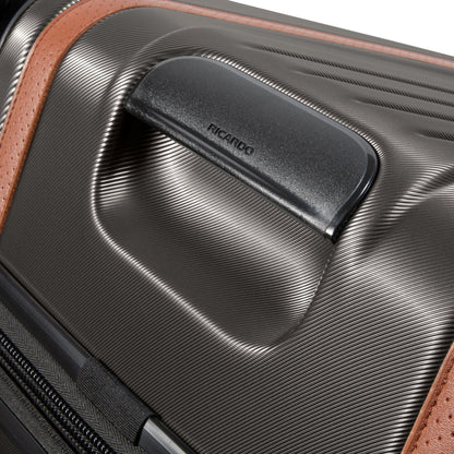 Ricardo Beverly Hills Montecito 2.0 Hardside Large Check-In Expandable Spinner - Graphite
