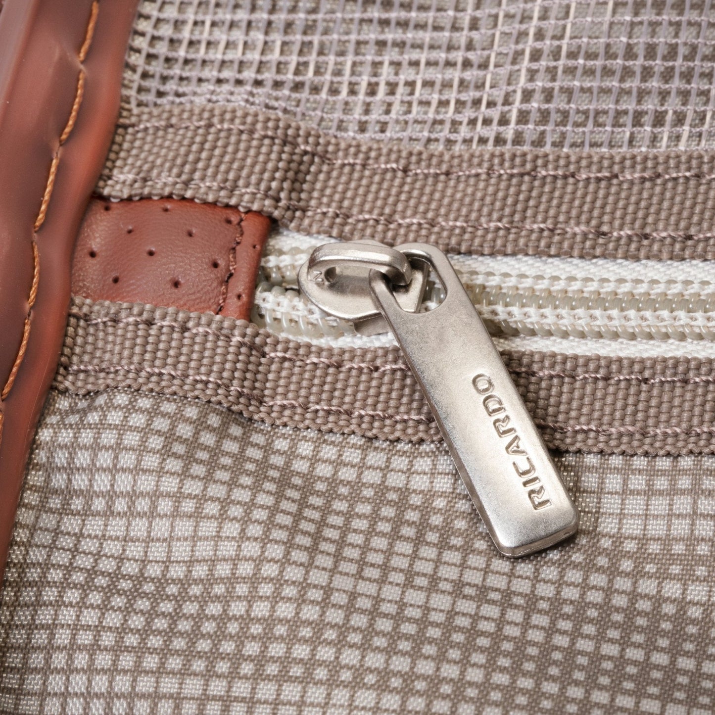 Ricardo Beverly Hills Montecito 2.0 Hardside Large Check-In Expandable Spinner - Champagne