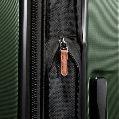 Ricardo Beverly Hills Montecito 2.0 Hardside Medium Check-in Expandable Spinner - Hunter Green