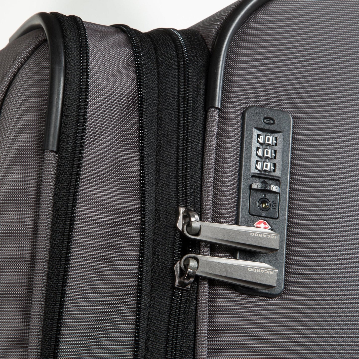 Ricardo Beverly Hills Montecito 3.0 Softside Carry-On Expandable Spinner - French Grey