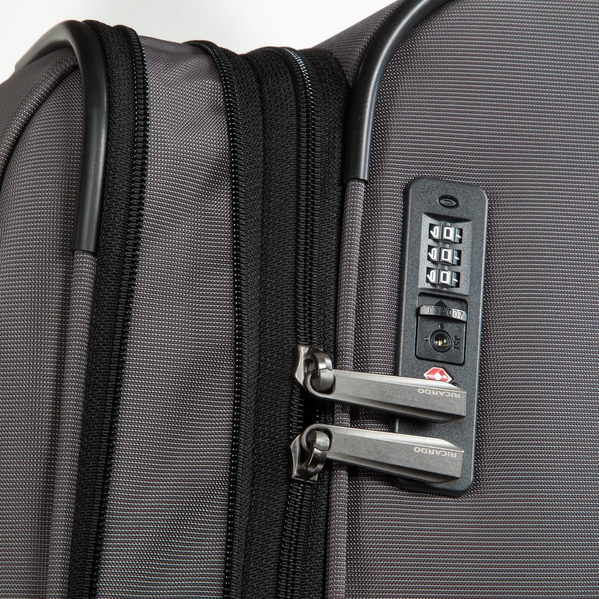 Ricardo Beverly Hills Montecito 3.0 Softside Carry-On Expandable Spinner - French Grey