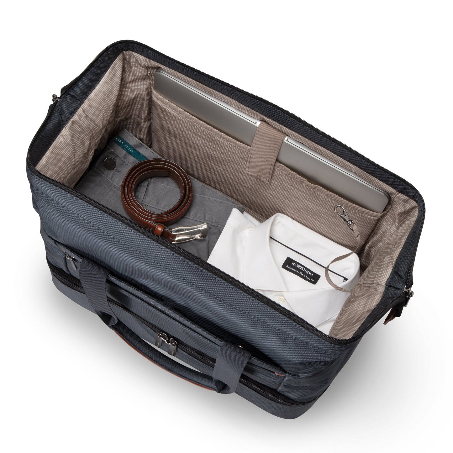Ricardo Beverly Hills Montecito 3.0 Softside Drop Bottom Weekender Duffel, 34L - Graphite