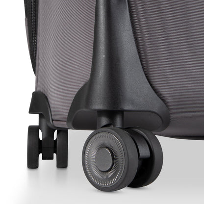Ricardo Beverly Hills Montecito 3.0 Softside Medium Check-In Expandable Spinner - French Grey