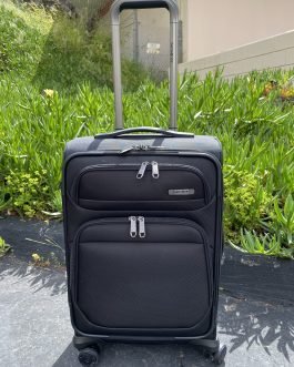 Samsonite Epsilon NXT Softside Spinner 22″ Carry On Luggage